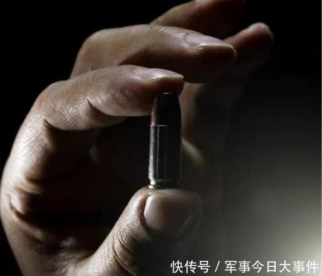 魔术|第一个表演徒手接子弹的人，结果却没接住，他后来怎样了？