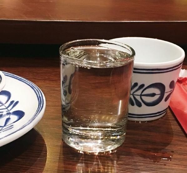 出口玻汾|好酒不一定要价格贵,4款100左右的白酒,口感好送礼也上档次