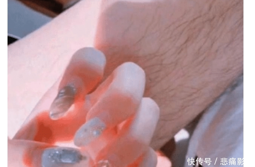 掉下来|“跟了100公里，就等你掉下来了...”哈哈哈神回复太内涵了！