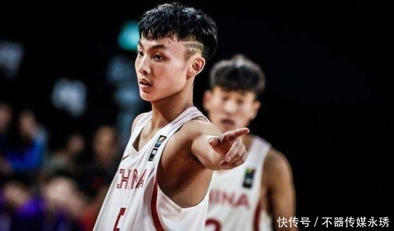 平台|新生代的后卫姜伟泽和徐杰谁更优秀?