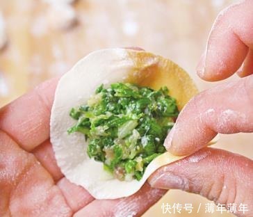 拍照|大年三十饺子这样包,好看好吃寓意好,端上桌抢着拍照