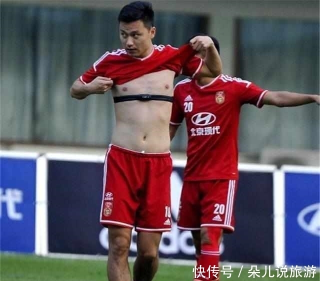  国家队|足球人文故事之男足国家队的肚腩