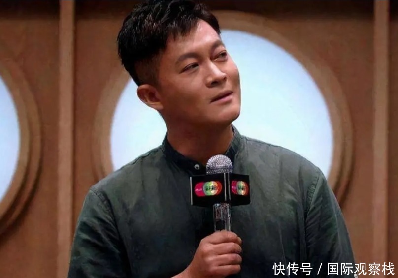  揭下|郭敬明被怼，李成儒毒舌，爆火的《演员请就位》，被他揭下遮羞布