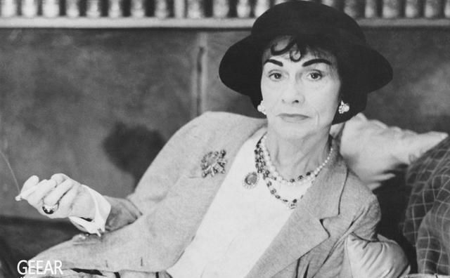 西装套装|跟Coco Chanel女士学这3件经典单品如何搭配