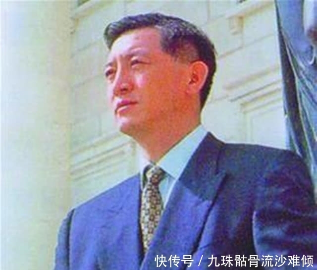  祖国|他花1亿美金买航母送祖国，之后宣布破产，如今过得怎么样？