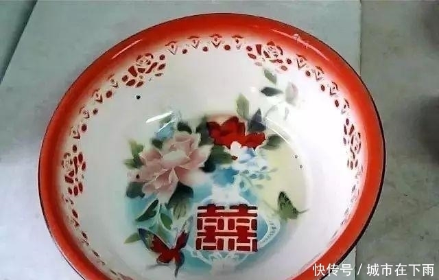  物件|即将消失的50个老物件, 认识10件说明你老了!