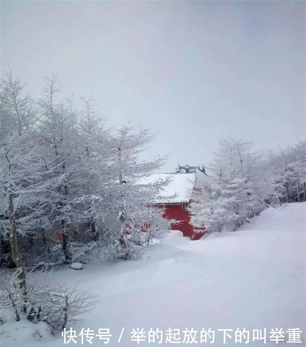 目睹|登临五台山旭云寺 目睹最美日出日落