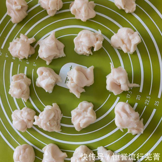 蛋黄|蛋黄酥,自己做的吃着更健康