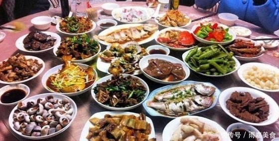 且中国菜|在美国,为啥中餐厅顾客爆满,韩餐厅却少有人去?老外的回答亮了