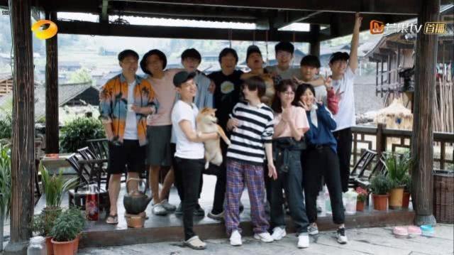 黄老师|当小鲜肉们走的时候,只有一人主动抱了黄磊,他是谁