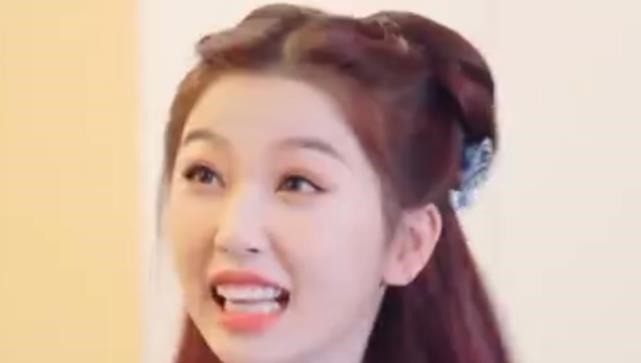 节目组|李晨没认出“女演员”突然向节目组砸钱补救,女生回应获全网赞