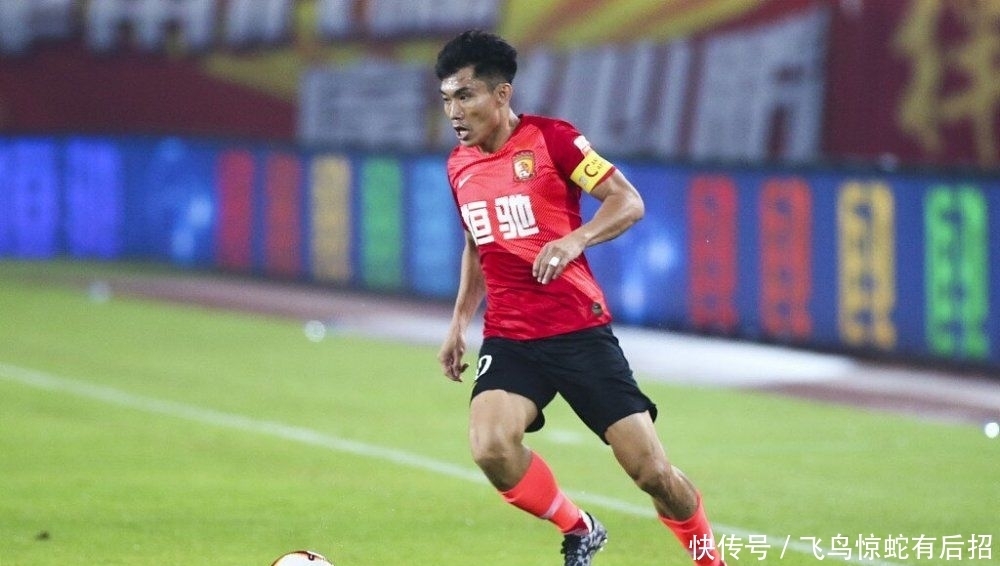 足球|两份薪水!既是球员又是教练,郑智成金元足球下的最大赢家