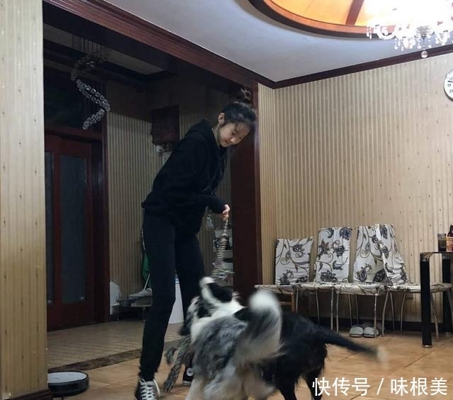 安慰|张艺凡第七名出道,希林娜依高暖心安慰队友,林君怡满眼不可置信