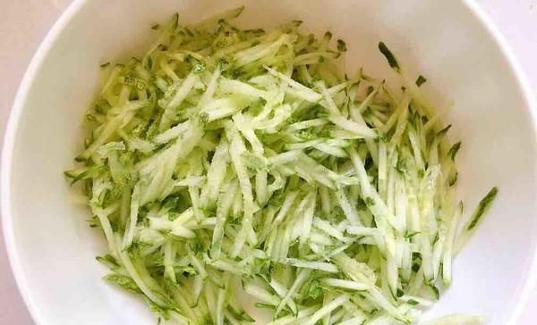 快速|这款懒人快手早餐饼,手不沾面,拌一拌,快速搞定早餐