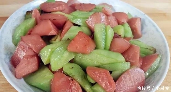  媳妇|周末媳妇给做的几道家常菜，鲜香入味，美味简单上档次，百吃不腻