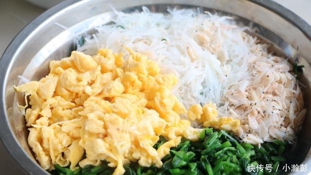 好吃|包子别再发面了,教你新吃法,皮薄馅儿大,比发面的好吃10倍!