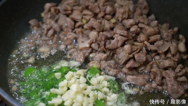 便宜|秋季吃牛肉不如吃它,比羊肉便宜,比猪肉有营养,开胃又下饭!