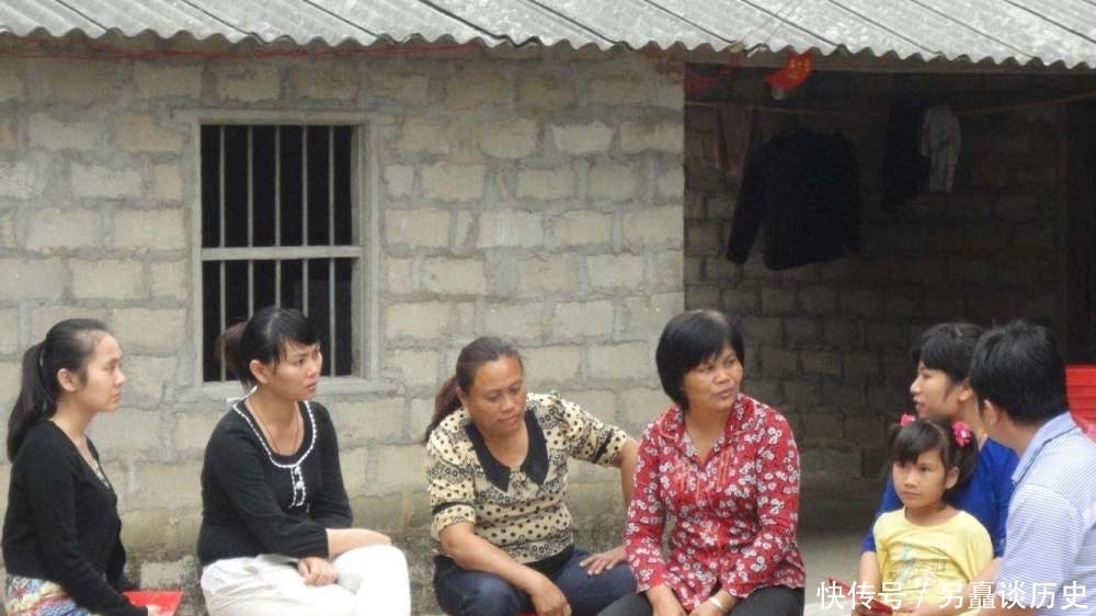 找到|在农村两个男孩的家庭，为啥不容易找到媳妇，是因为钱的原因吗