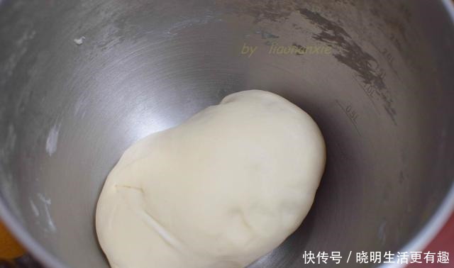 发酵|教你蒸花卷的简单方法,一次发酵省时又省力,早上加热就能吃
