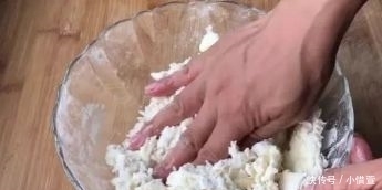 做法|茄子别直接炒着吃了,教你一个新吃法,做法简单味道足,比肉还香