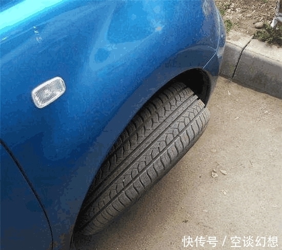 卸下|小偷卸下轮胎后, 只偷走几个螺丝, 车主: 能给一个完美的解释不?