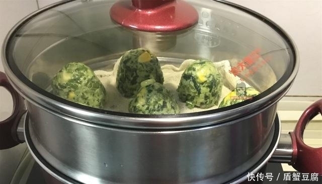 适合|粗粮细作,适合四季吃的蔬菜窝窝头,记住2点,凉了也不硬