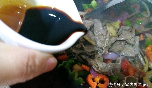  食材|5分钟出锅，3种食材1锅出，天越热越馋它，次次空盘吃不腻