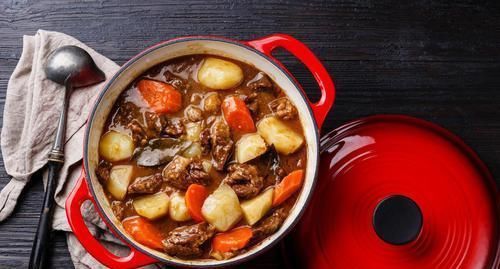 高压锅|炖牛肉,多加“这5样”食材,牛肉香嫩不腥熟得快,高压锅都省了