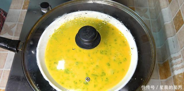  苦瓜|苦瓜和鸡蛋别炒着吃了，教你一个新做法，美味下饭，孩子抢着吃