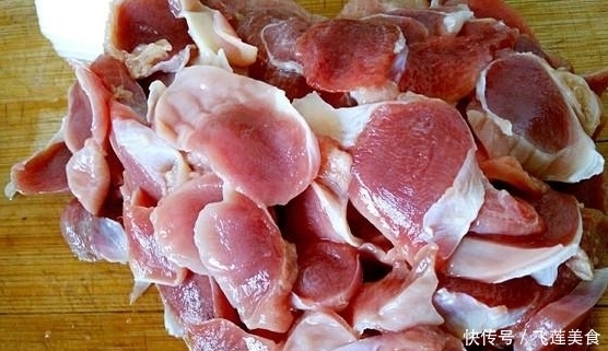 菜谱|春天多吃此菜，好吃美味，强身健体提高免疫力，营养美食菜谱推荐