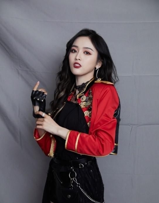 科目|解散后的火箭少女们如何?吴宣仪科目1未过,杨超越:你也太弱了