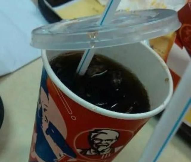 不点|吃肯德基时,不点这4种食物,服务员会把你当“暗访”的领导