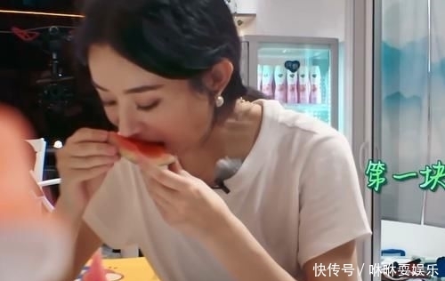 暴露|赵丽颖吃完西瓜后,看看她把西瓜皮扔哪,太暴露素质