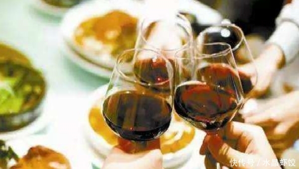 碳水化合物|饮食管理很重要,除了酒,痛风患者喝这个更危险!