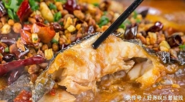 烤鱼|日本最残忍的“烤鱼”,制作过程看着都疼,网友:真香!