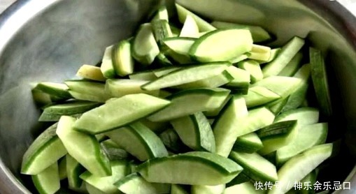 营养|入秋后,多吃此菜,维C是苹果5倍,锌是猪肝6倍,腌着吃又脆又香