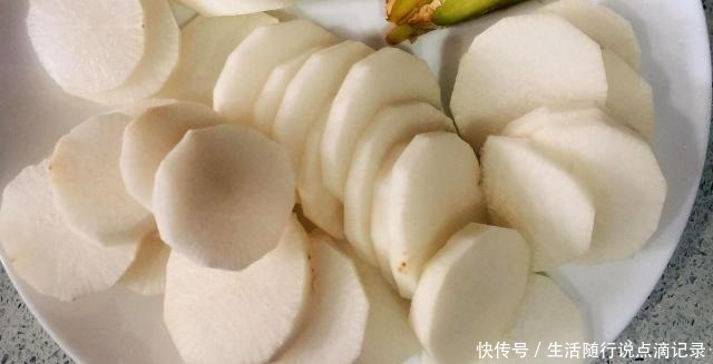 试试|这样腌出来的白萝卜片,真的太好吃了,不信你试试