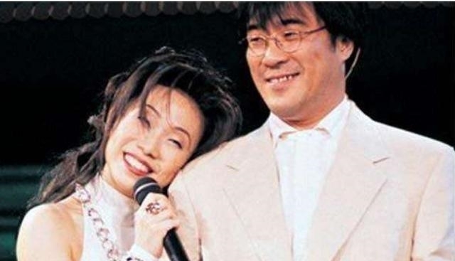 林忆莲|李宗盛女儿:6岁扇同学耳光,13岁成不良少女,如今21岁现状如何