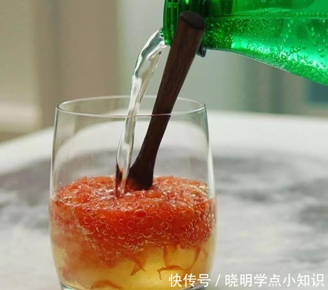 曝光|一个韩国男精英的独居生活曝光做一份蛋炒饭,6500万人围观