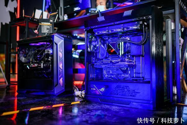 华硕主|终极信仰,硬核出击,华硕主板燃爆BW2020