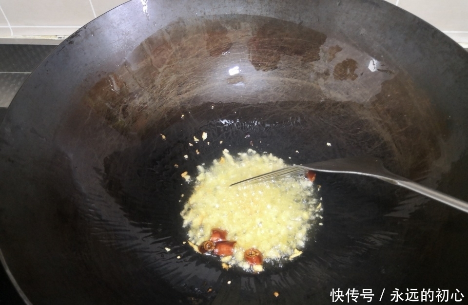 舒服|和红薯是一家的菜,4元一把,晚餐来一盘,吃着肠胃舒服还减肉