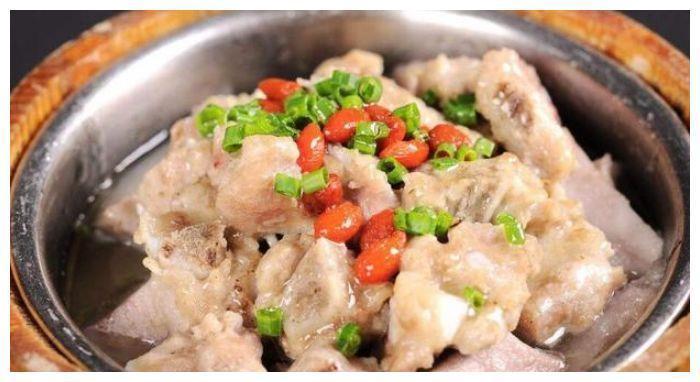 芋头|几道吃了还想吃的家常菜,简单易做,好吃到舔盘子