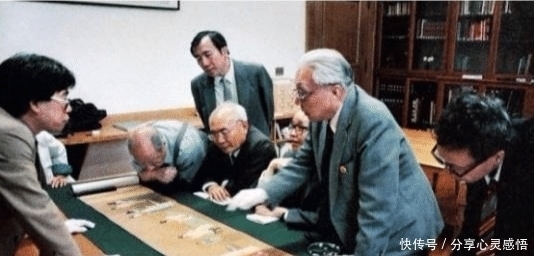 价值|丈夫留一包“破纸片”,18年后鉴宝大师激动:国宝啊!今价值10亿