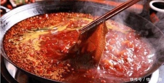 结完|一家4口吃火锅,只点素菜不点荤菜,结完帐被服务员叫住,尴尬了