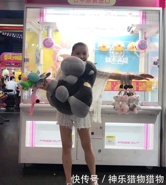 娶妻|她是体操冠军,家境贫寒,23岁没谈恋爱,却给残疾哥哥买房娶妻_商春松