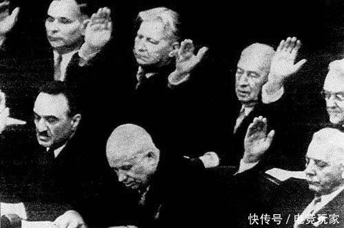 份报告|赫鲁晓夫的杀手锏,彻底将斯大林拉下了神坛!