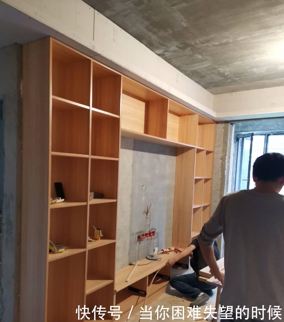 参考|新房保洁做完效果还不错,打造这样的电视墙太实用了,值得参考!