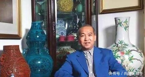  总价值|姨妈去世后, 他打开地窖发现60000多件国宝, 总价值8000亿, 全上交国家