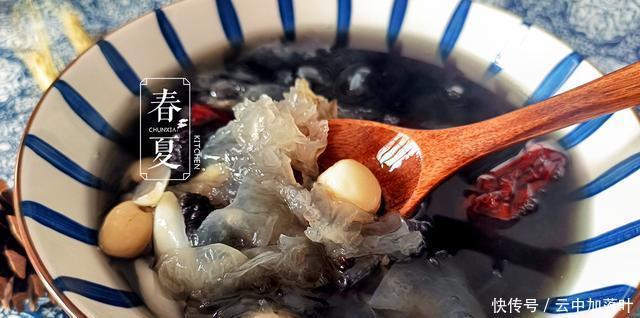 干燥|秋季干燥,别忘记给家人多煲这汤,充满果香,可口又香甜,好喝