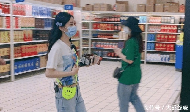 飞行|黄晓明赵丽颖携手《中餐厅4》,飞行嘉宾没想到是她,收视率稳了